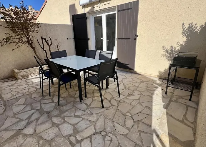 Maison Avec Parking - Patio - 4 Personnes - Proche Et Wifi