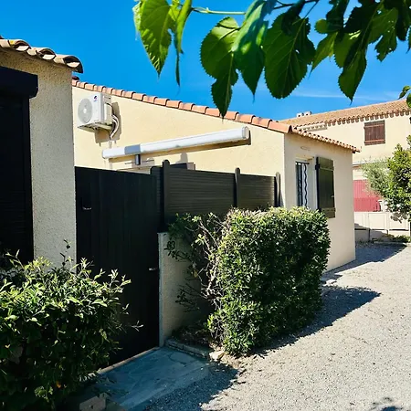 Maison Avec Parking - Patio - 4 Personnes - Proche Et Wifi *