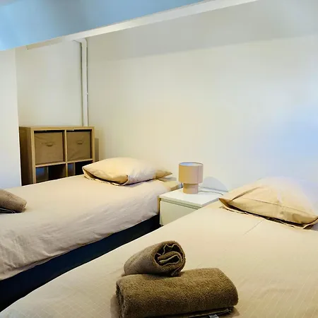Feriehus Maison Avec Parking - Patio - 4 Personnes - Proche Et Wifi Le Grau-du-Roi